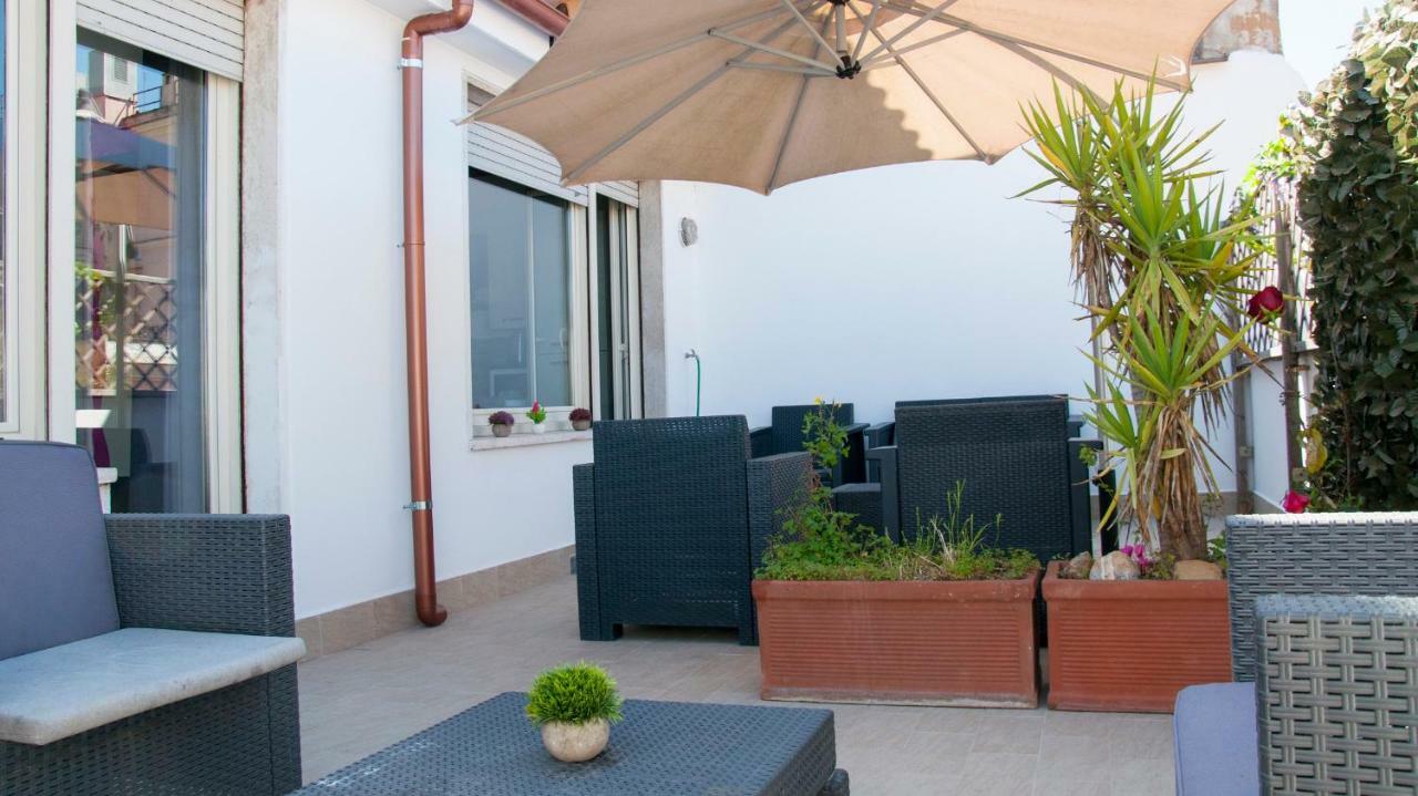 Rome Apartment With Terrace Autonomous Eksteriør bilde